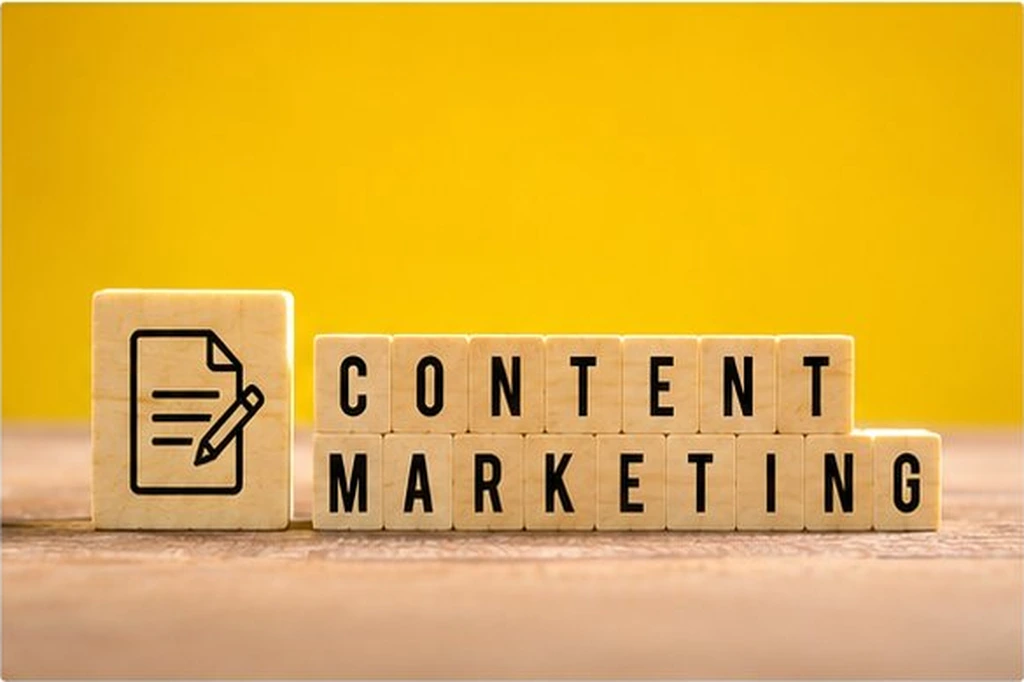 Analytics and reporting for digital marketing - Monthly performance tracking dashboard